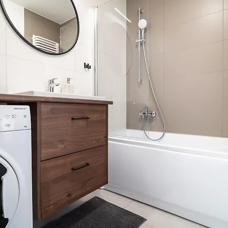 Aparthotel Prime Apartments Gdansk By Bookinghost 3*